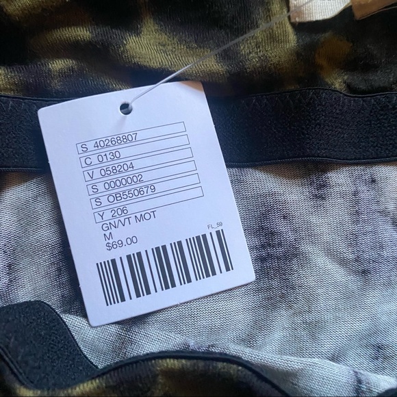 UO Silence + Noise Green Leopard Cheetah Asymmetric Green Midi Dress NWT - Picture 7 of 10